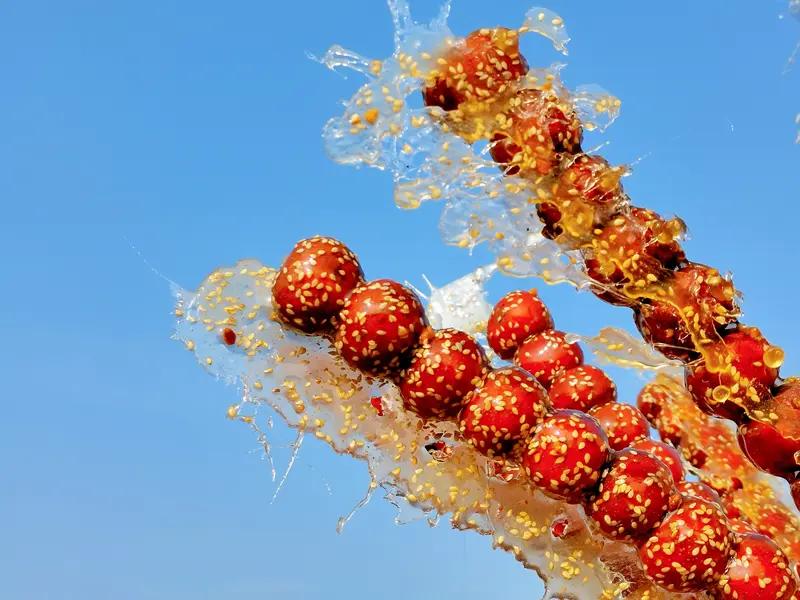 馋哭全网！11米高“糖葫芦树”重回呼伦贝尔，万根冰糖葫芦免费摘！

      