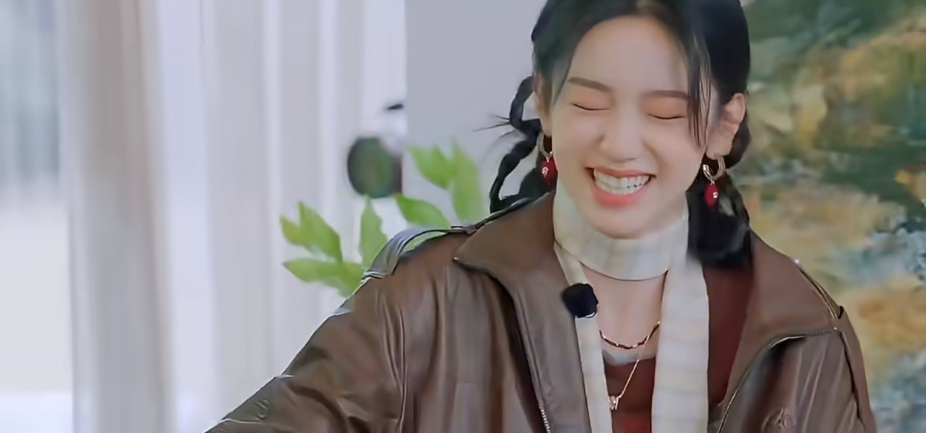 林一周也还没原谅现偶吗我觉得旁观的才有意思哈哈哈哈 