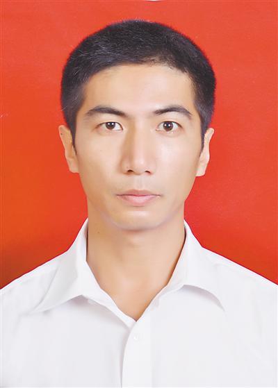 闯百万伏禁区，守万家灯火！大国工匠胡洪炜，以匠心书写敬业担当
 
胡洪炜，男，汉