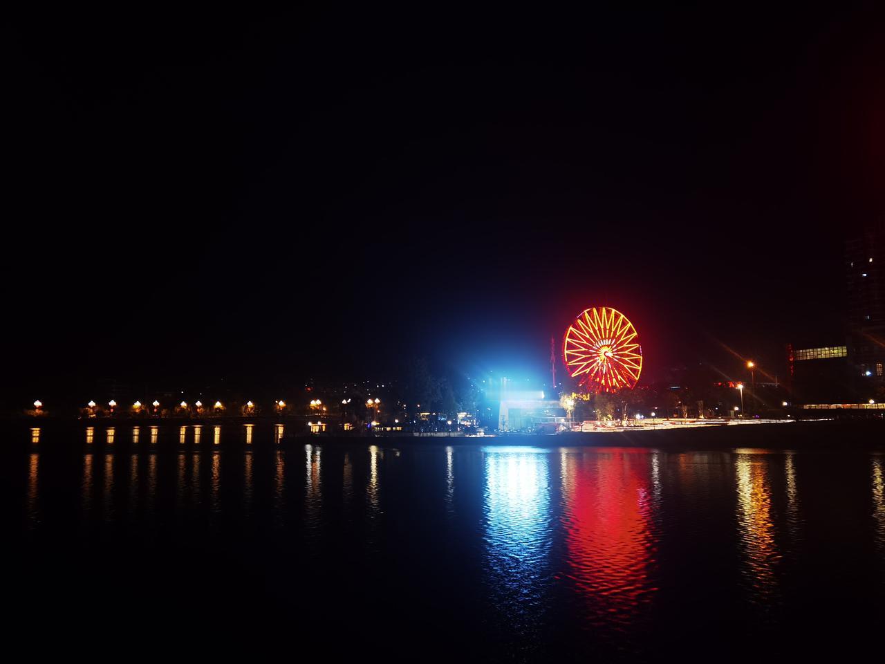 哪个城市的夜景最漂亮嘉陵江和南河汇集处[呲牙]