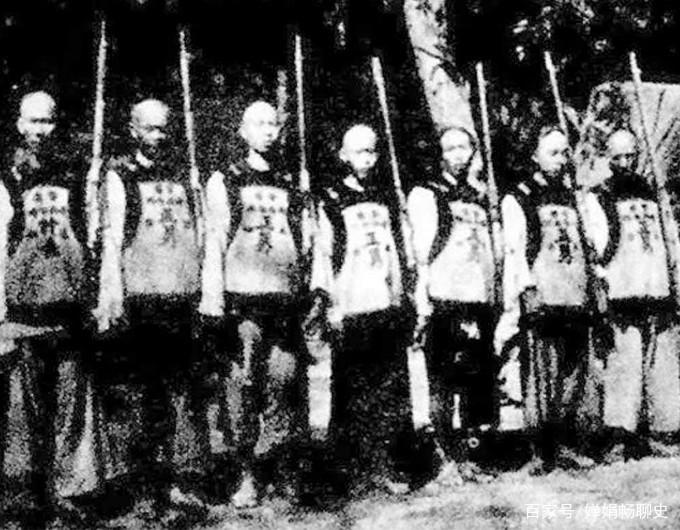 1864年，攻入天京的李臣典看到了洪秀全留下的无数美女，顿时色心大起，当夜李臣典