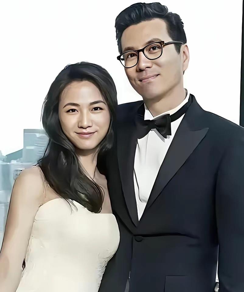 汤唯生完二胎，直接把韩国导演老公逼得停工3个月，这事放韩国，炸了。​就为了陪产，