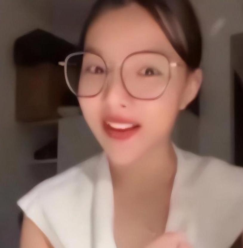“我拿着中国人的钱来中国上学，就是为了用中文告诉中国人，南海的西沙群岛是越南的，