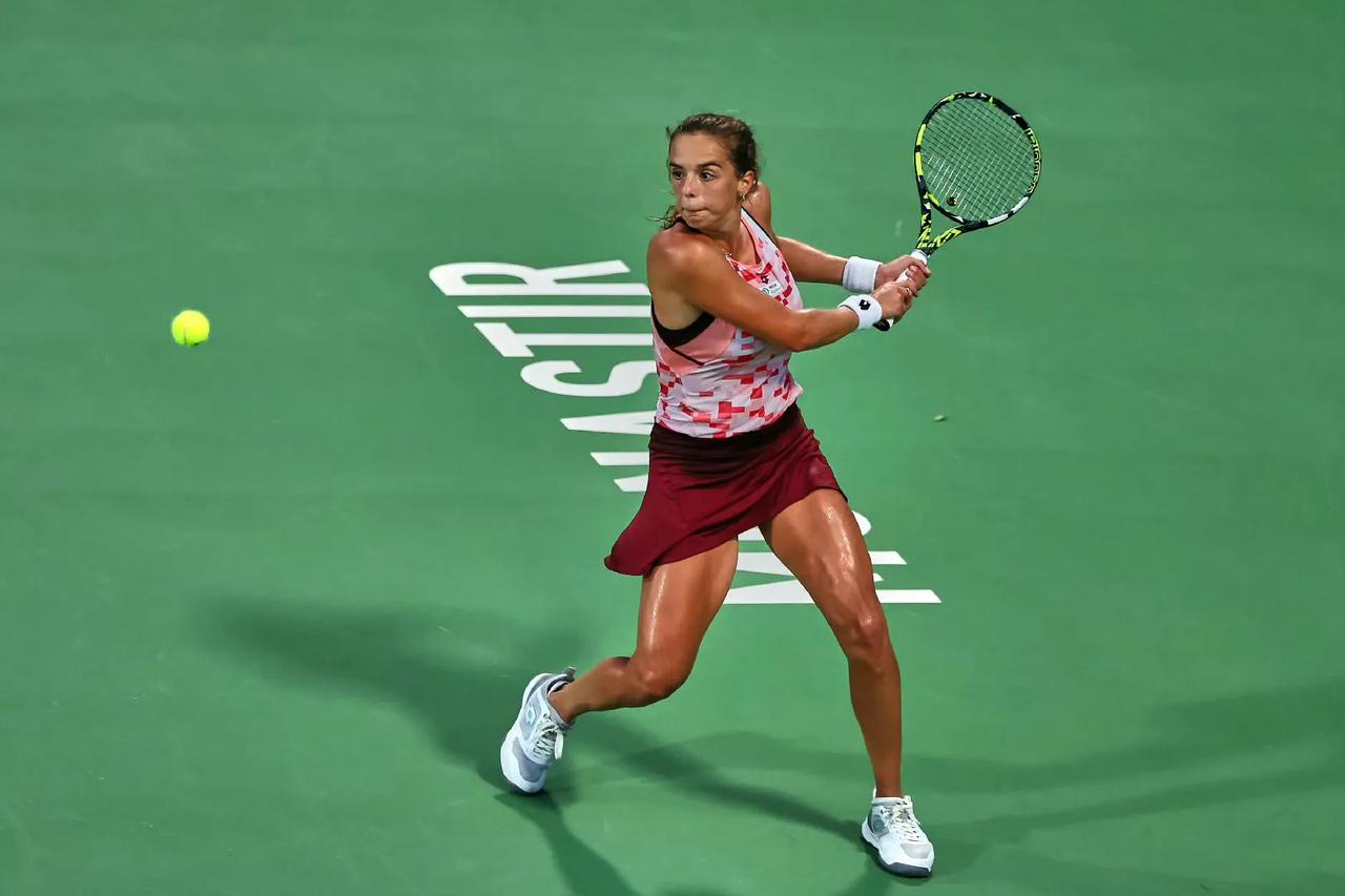 WTA250莫纳斯提尔站八强对阵：
八强仅剩7号种子布朗泽蒂，居然有四个资格赛选