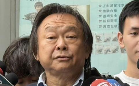 王世坚酸言酸语。台媒报道，国民党主席郑丽文率团访陆，民进党"立委"王世坚今天受访