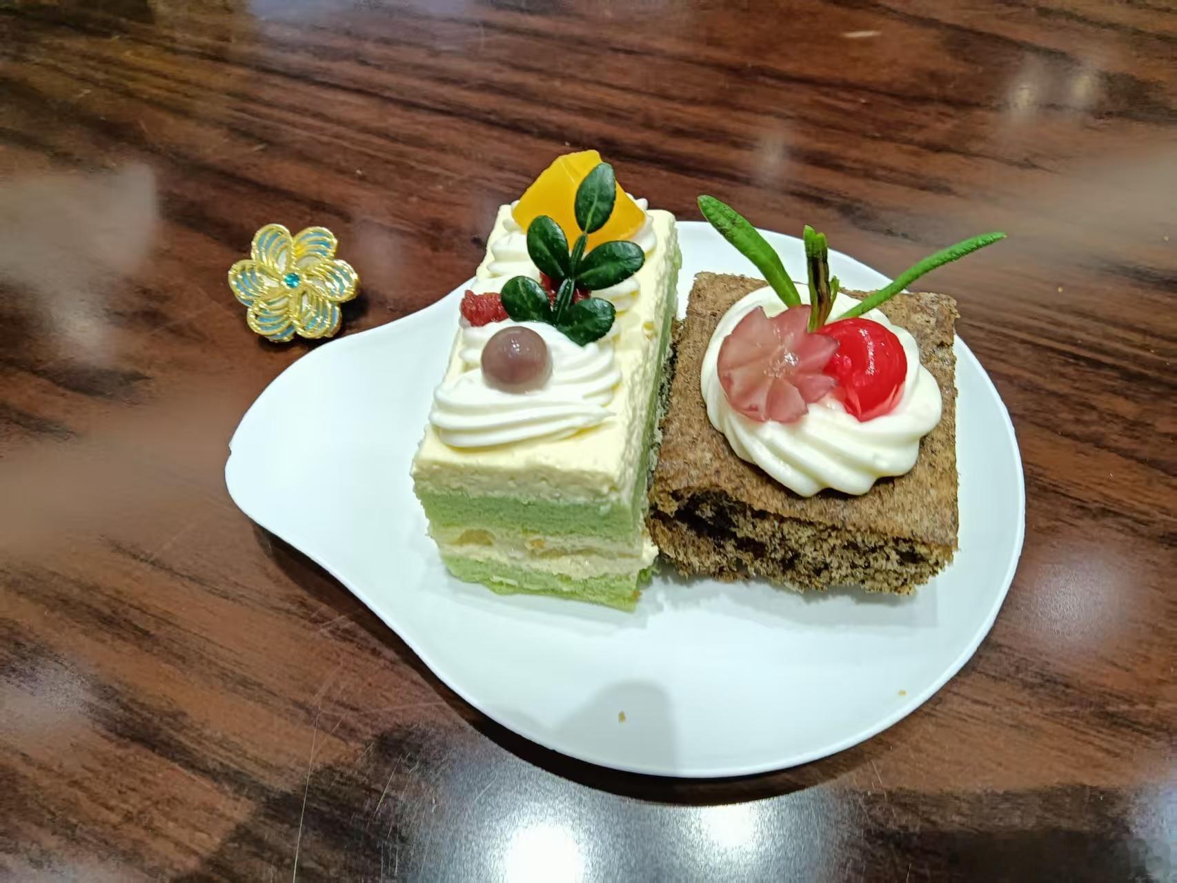 粤港澳大湾区繁花（繁花2）828在歌曲凝望诞生40周年的今天，杨刚仍然能够享受少
