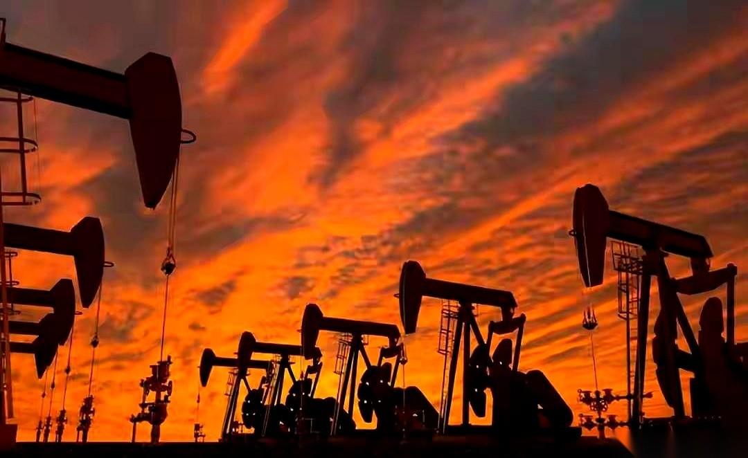 炸伊朗一个发电厂，代价是什么？
不是伊朗回敬一枚导弹，而是整个中东的海水淡化厂，