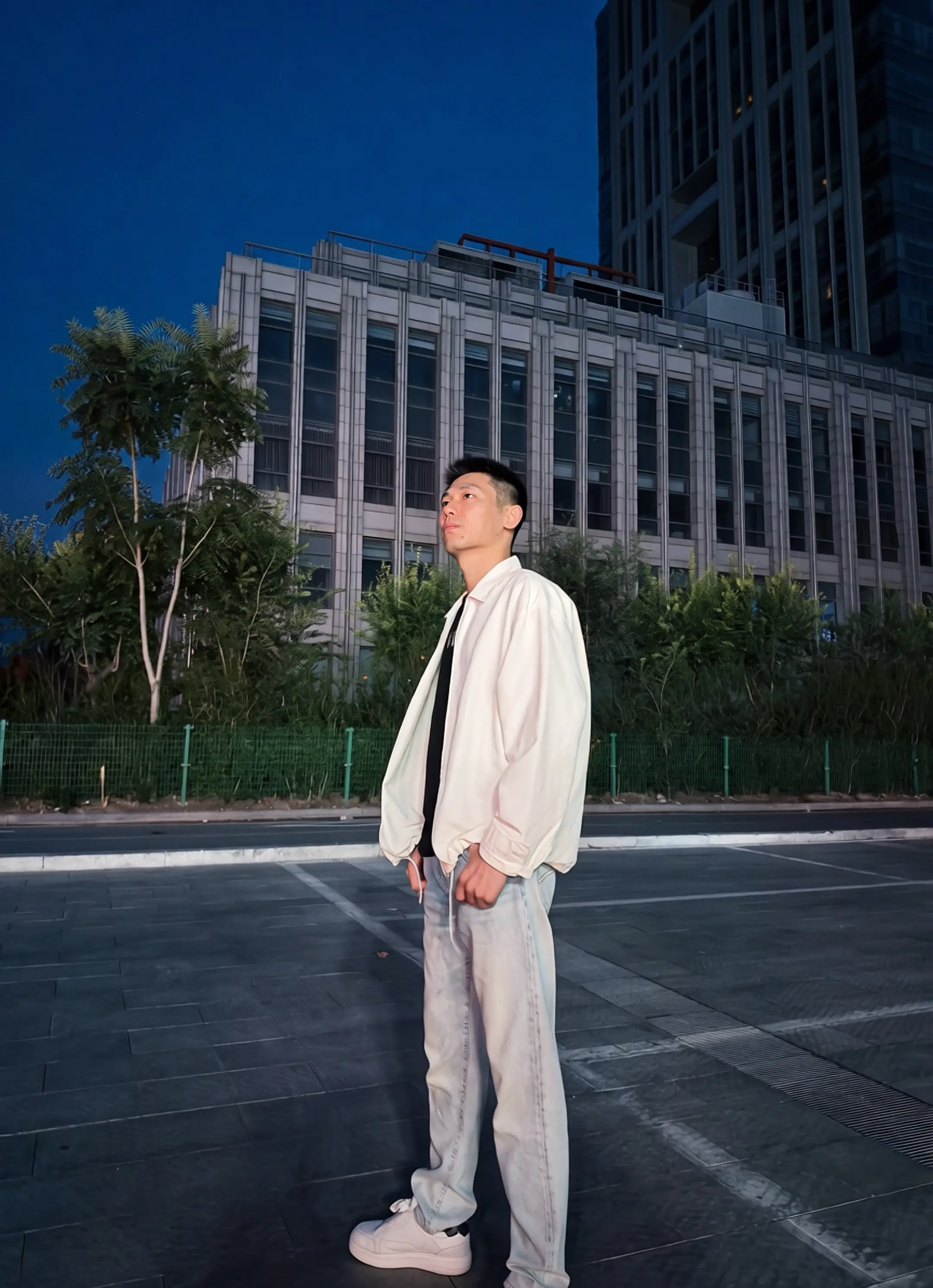 人生不过一霎霎，好好珍惜当下