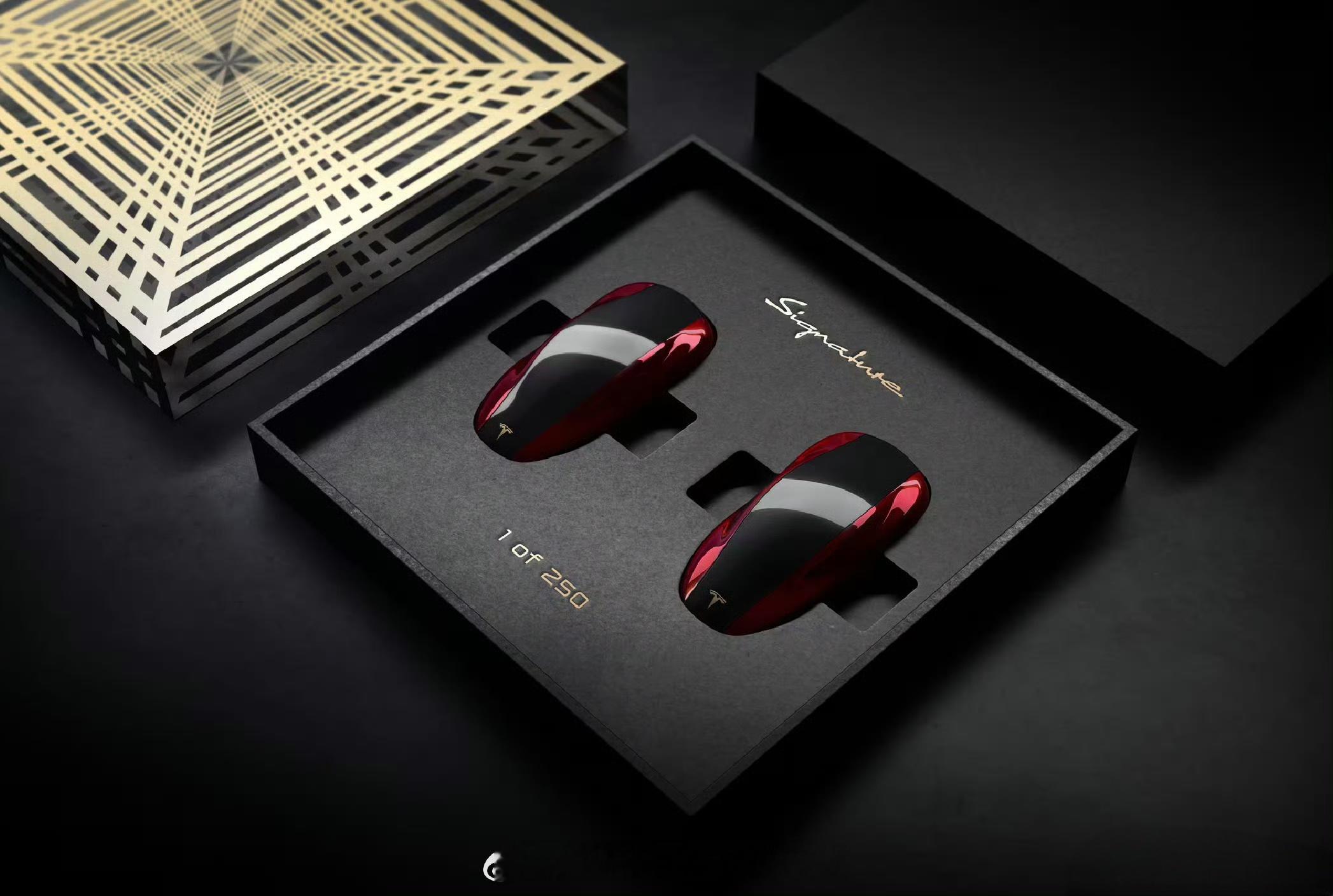 情怀电车啊，Model S/X 告别版 