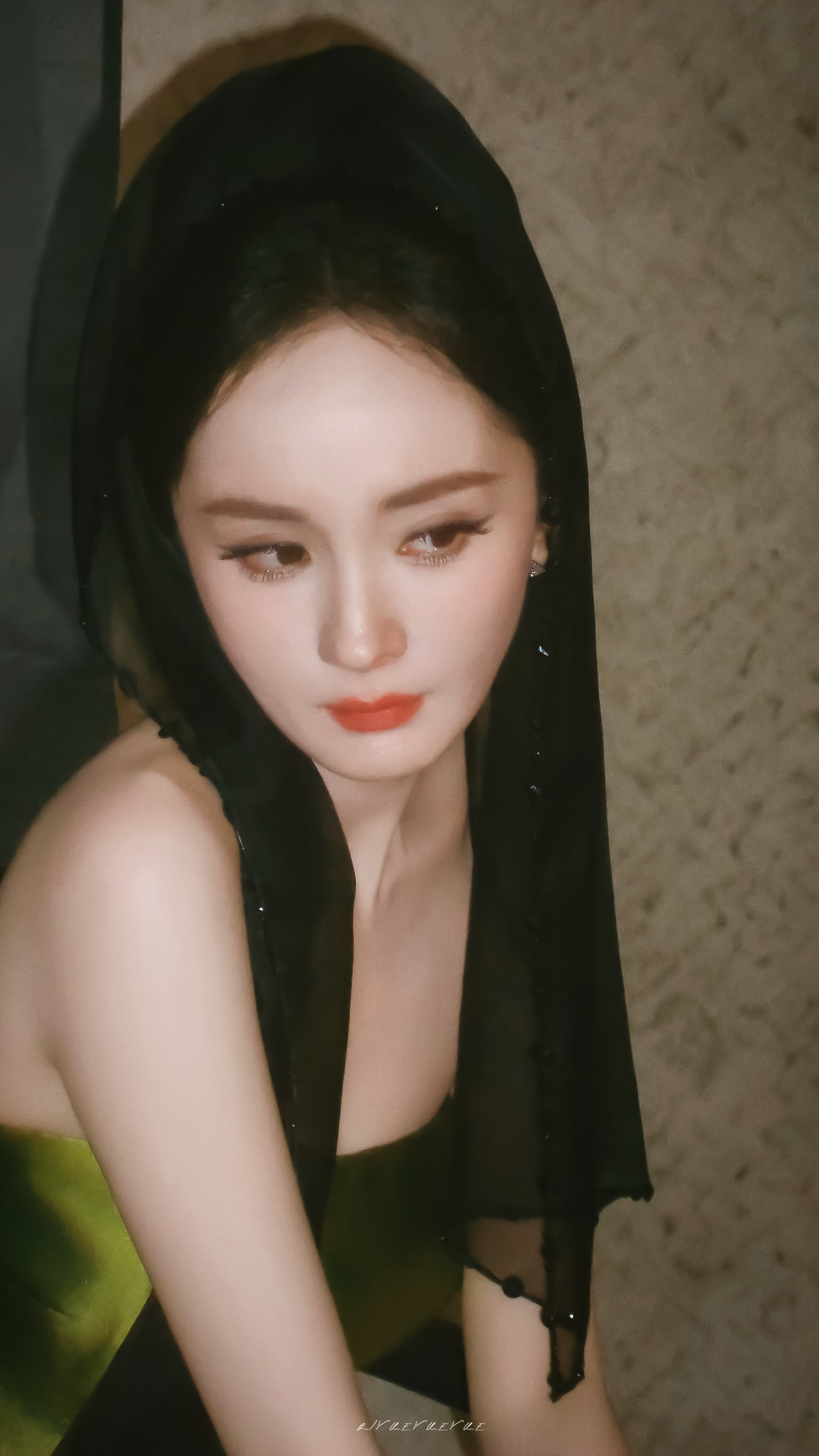 杨幂  艳极近妖 