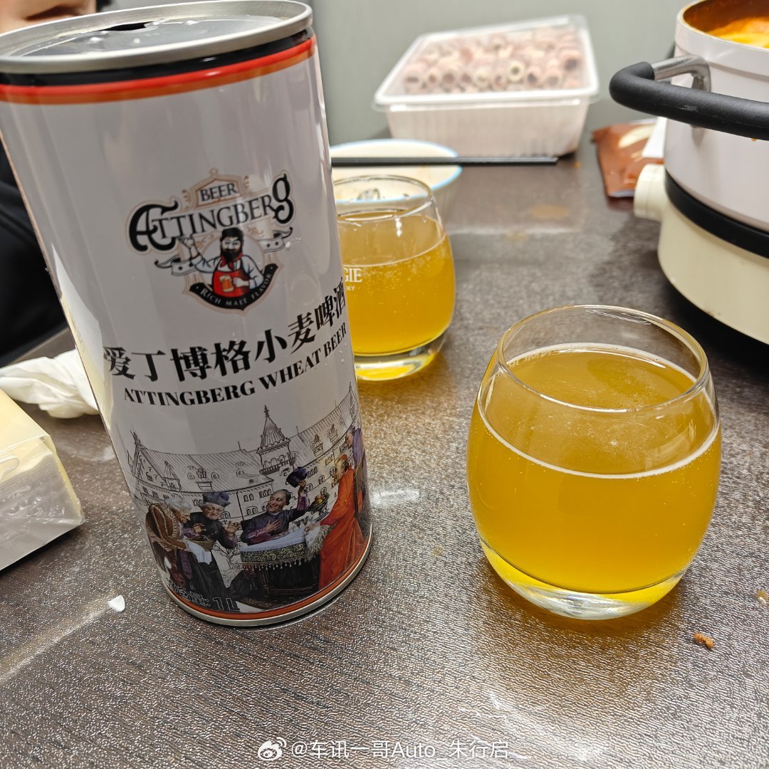 大半夜的猪瘾犯了整点小火锅吃吃部队锅的味道还可以