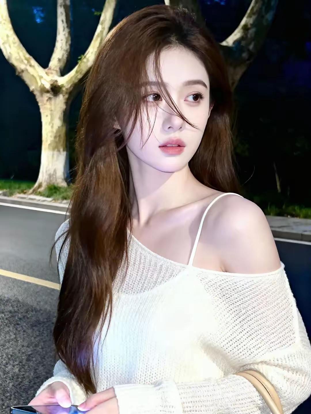 东北美女刘思思，甜美清新，清纯可爱，貌美如花，太漂亮了！