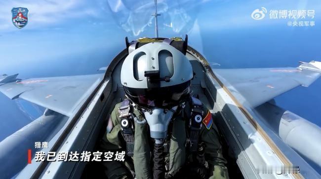 “常来祖宗海，更能体会飞行的意义。”这句话并非空洞的口号，而是每一位飞越这片蔚蓝