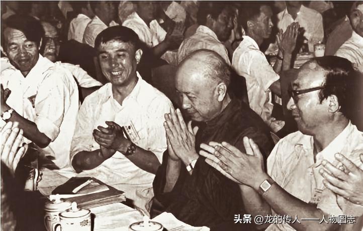 1986年6月28日，中国科学技术协会第三届全国委员会第一次会议选举钱学森为中国