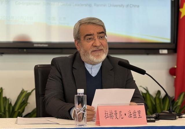 人话，这“三步走”，就是：第一步：美以先认怂！你先停火，谁发动谁先收手！第二步：