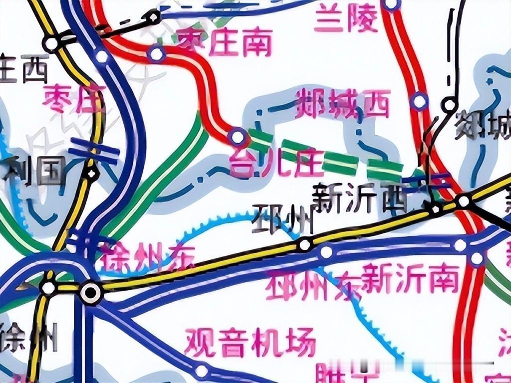 济枣高铁南延暗流涌动！邳州求突破、宿迁防架空，苏北物流副中心排位赛白热化
同样身