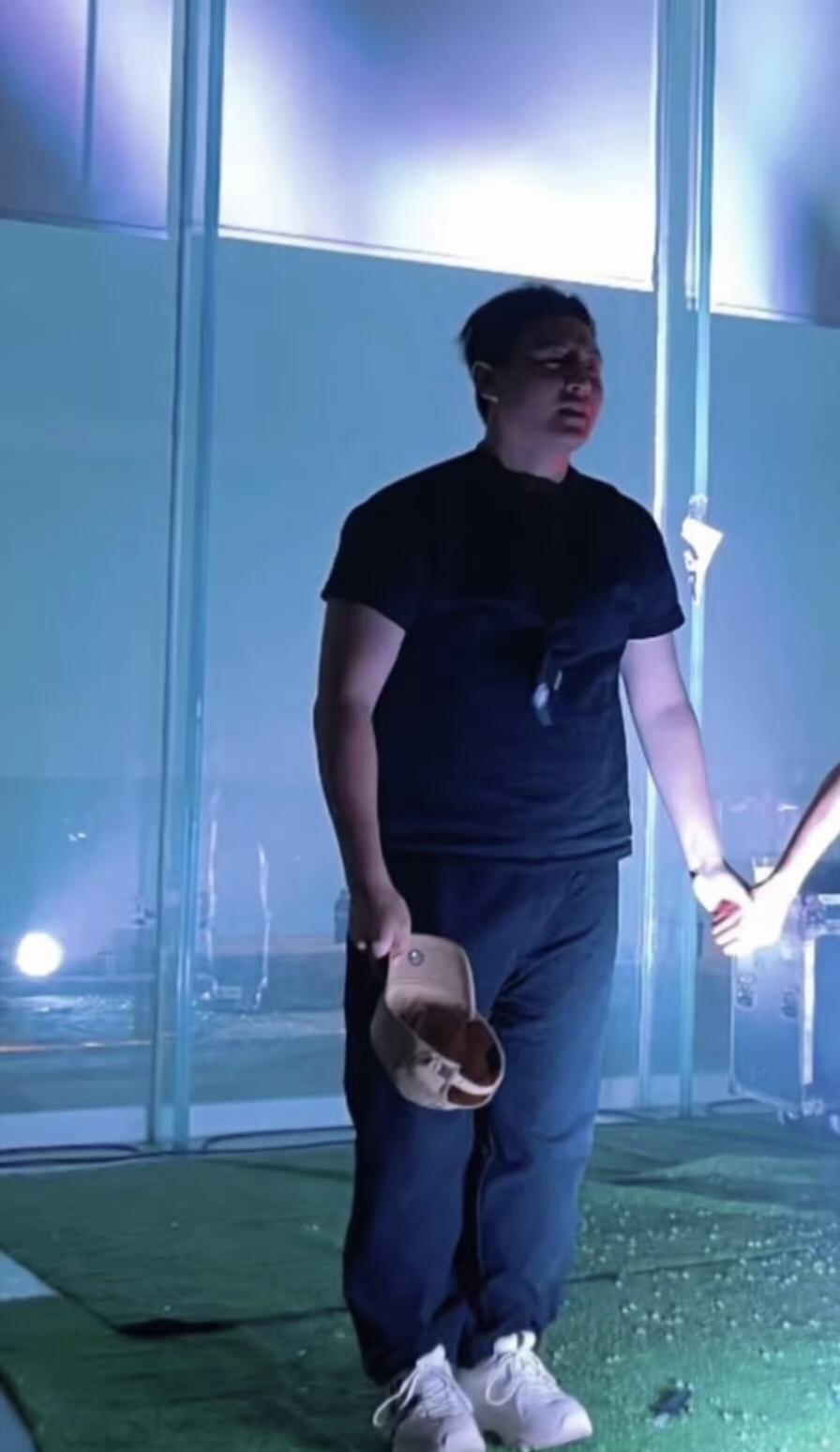 网友扒出了短剧演员刘萧旭旧照，原来他最胖的时候有220斤！果然胖子都是潜力股，能