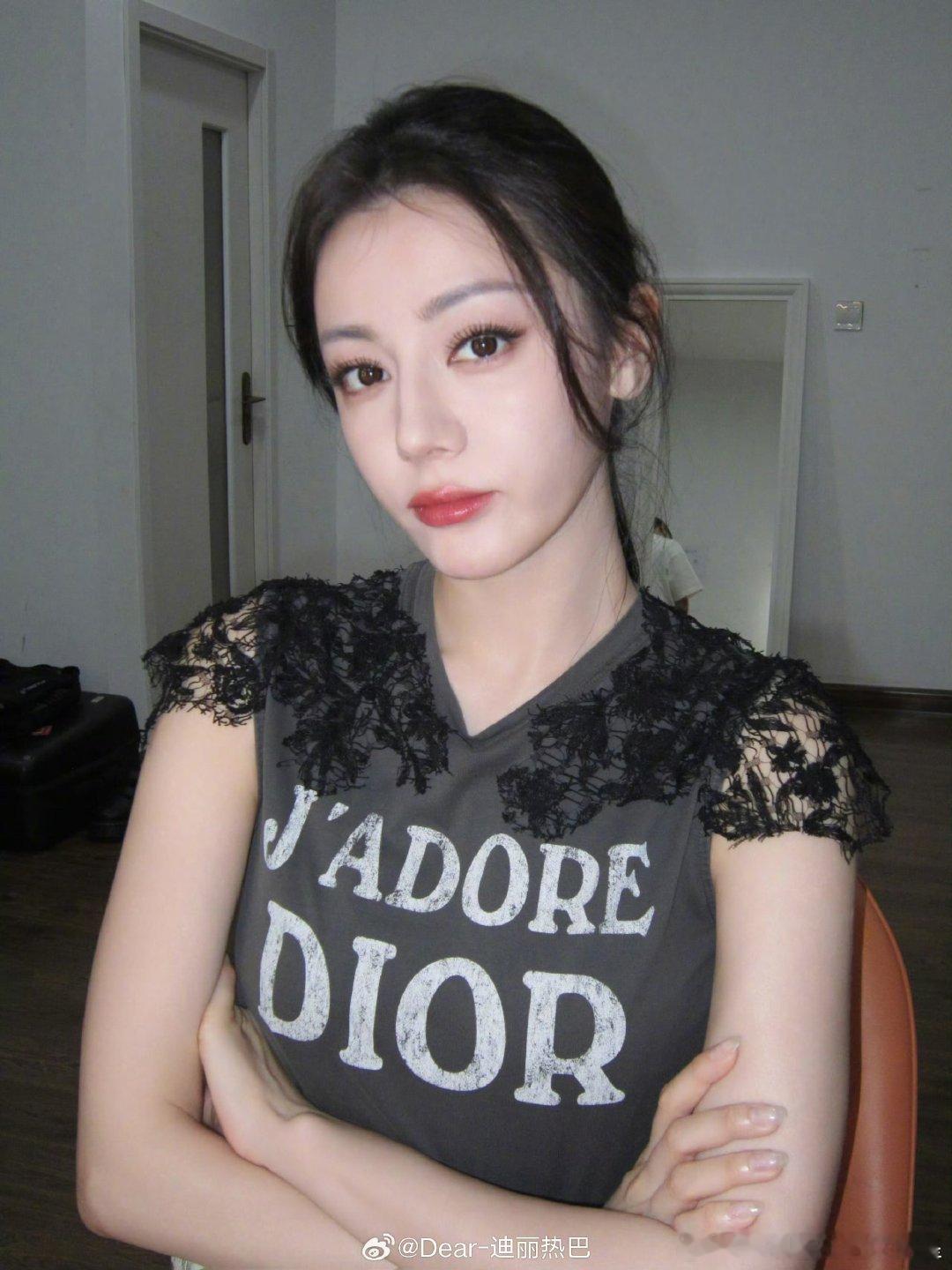 迪丽热巴要演爱奇艺迷你剧了迪丽热巴虽然不能同时拥有一切迪丽热巴迷你剧了《虽然不能