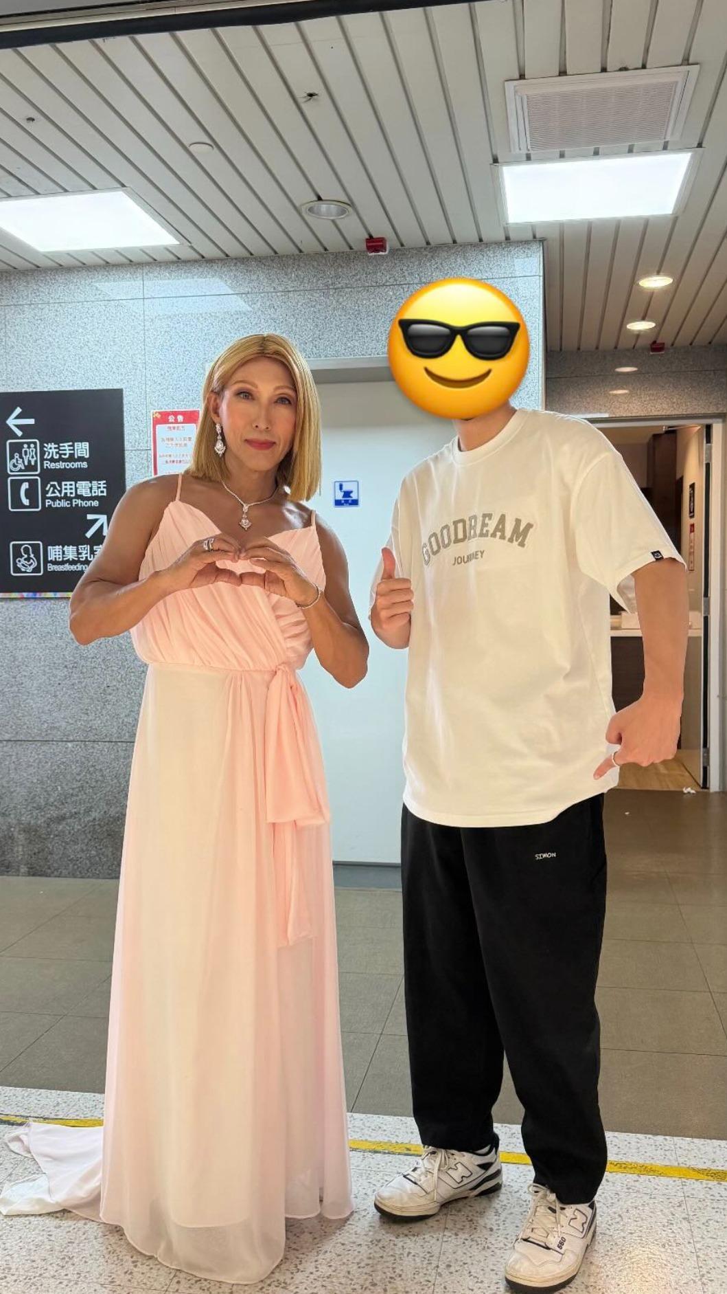啊啊啊！潘若迪出手解救不慎坐到咖喱便当的民众！！！民众感动到以为天花板漏水康熙来