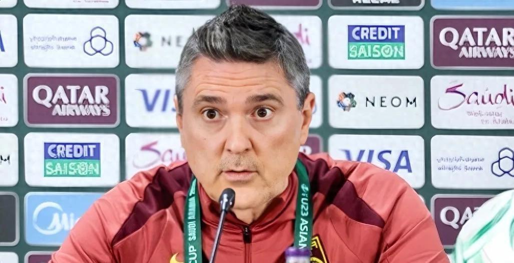 0-0踢平阿联酋，U23国足这次没掉链子，小组第一进八强了。
赛前就一个底线：不
