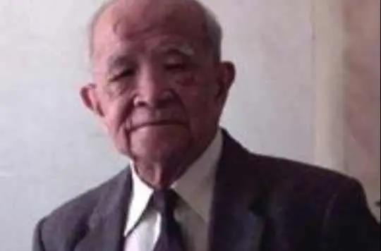 程民德，1917年1月24日出生，数学家，数学教育家。长期从事多元调和分析、多元