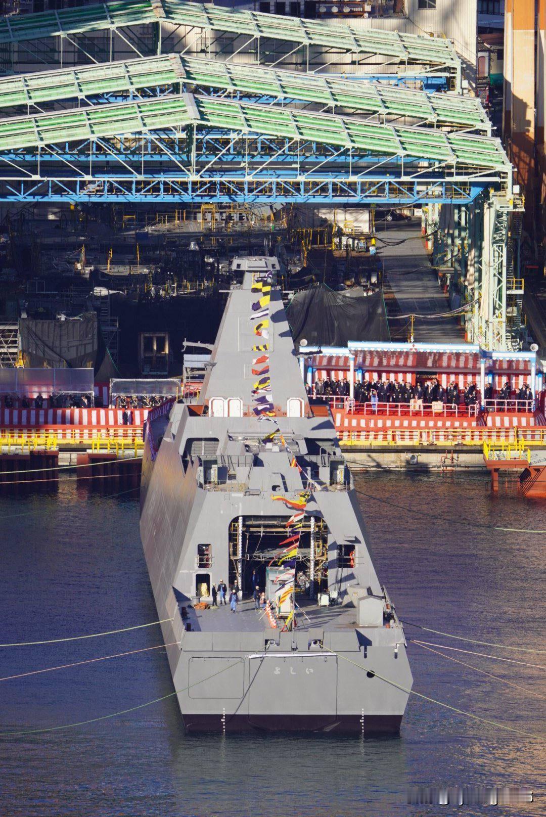 🇯🇵2025年12月22日，日本海军最上级护卫舰“吉井”号（FFM-12）在