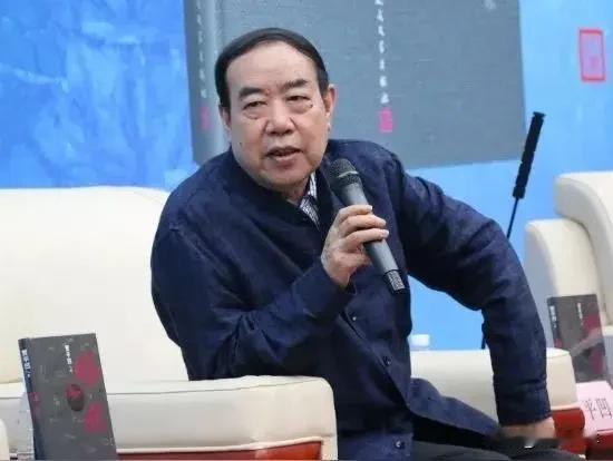 贾平凹是不是君子，我不知道，但是我知道他“爱财，取之有道”——
 
贾平凹算不算