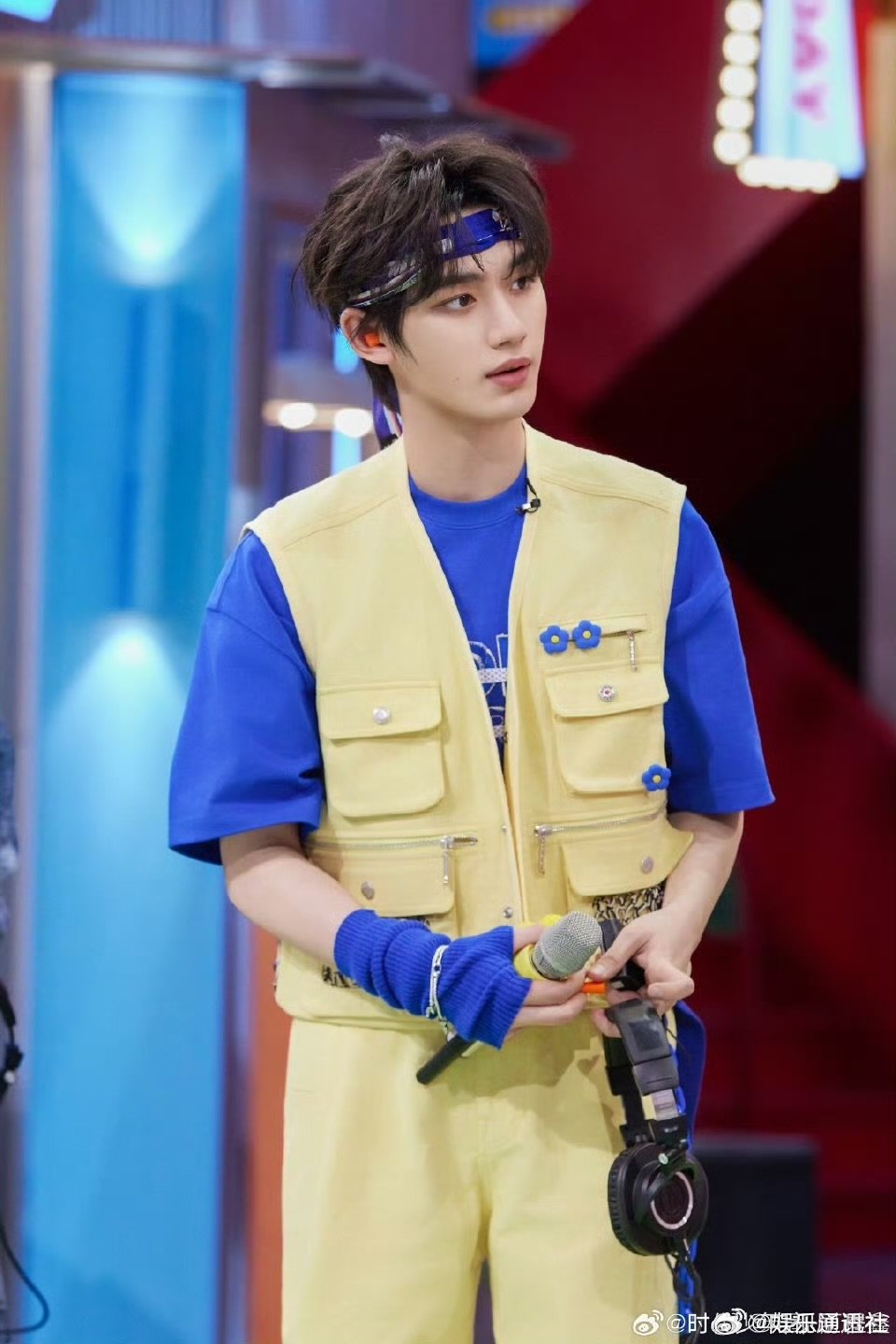 丁程鑫321跳9宫格你好星期六家人们，今晚hi6斗舞，丁程鑫跳舞的技巧和表现力都