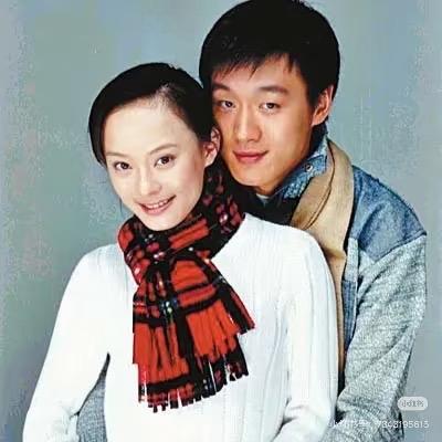 同样在娱乐圈找对象结婚，
有的人就像走马灯似的，几年换好几个，
可佟大为和关悦，