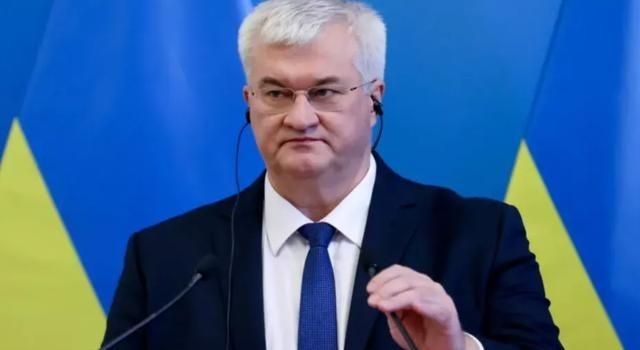 乌克兰外长宣布：凡购买俄罗斯石油的国家，不得参与乌克兰重建。乌克兰战后重建的账单