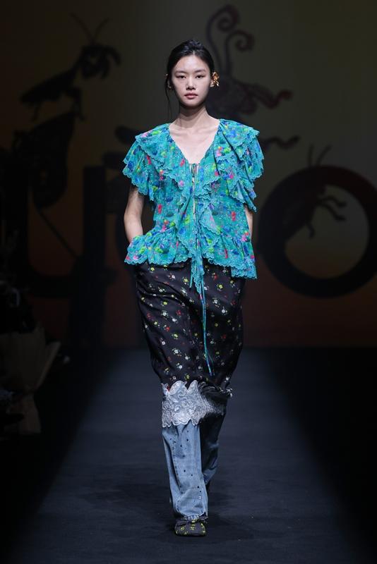 乌丫尹相文 | 上海日 秀场速评✨

2026中国国际时装周春季上海日，乌丫尹相