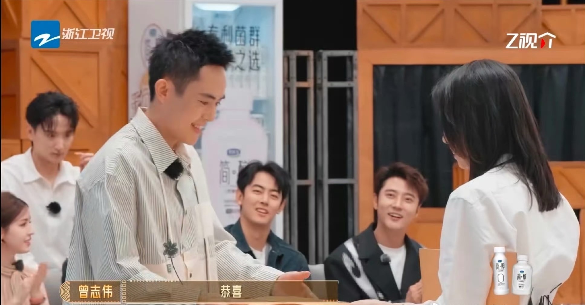 张萌签约王星真好呀王星[悲伤]以后就有后盾了，不用再一个人为了一个虚无缥缈的机会