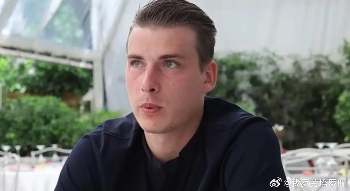 国际米兰  卢宁成为国际米兰引援目标，皇马为其标价3000万欧元。目前，国际米兰