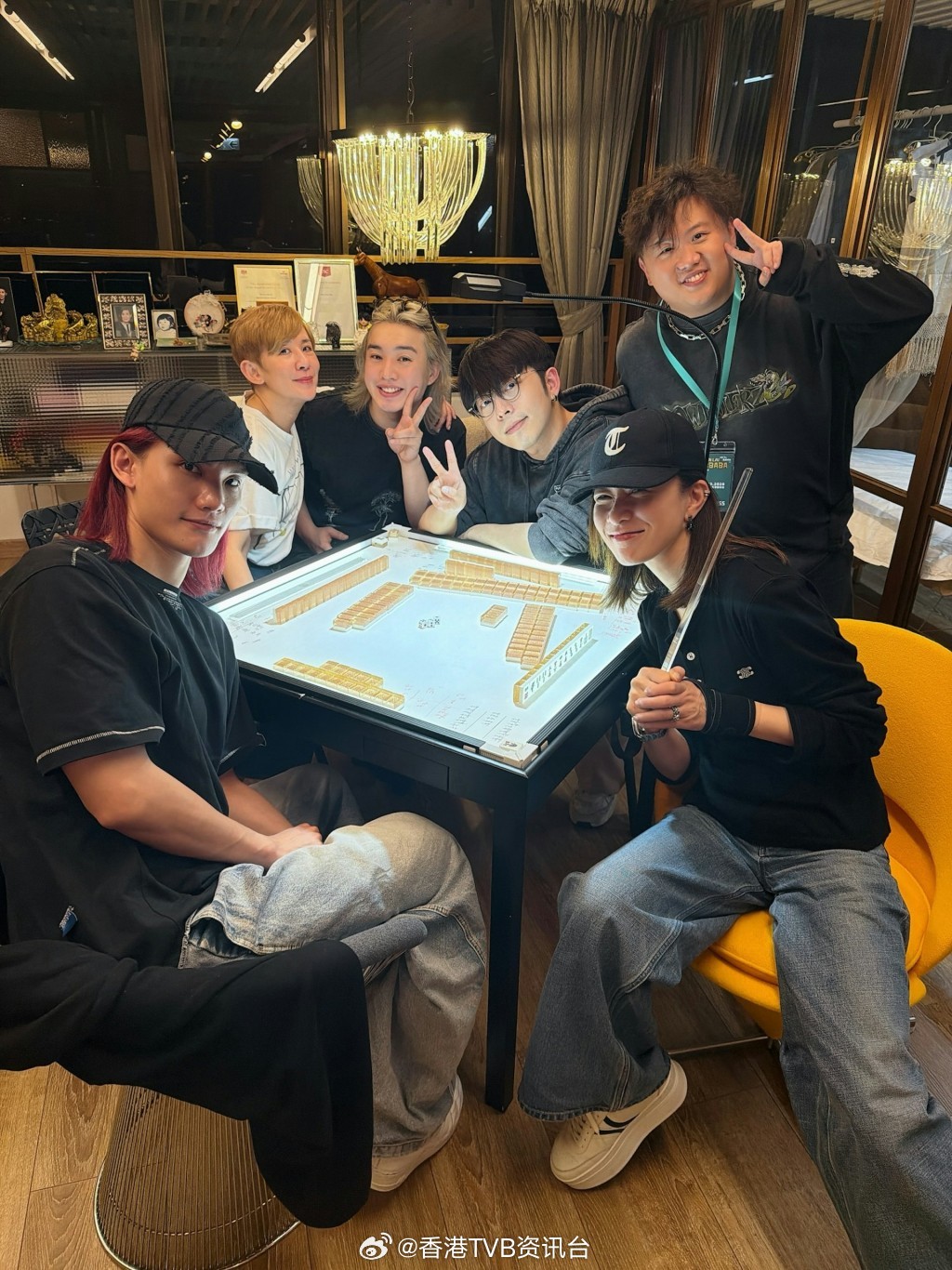 星岛：导演会颁奖典礼2026｜吴君如重回旧地忆被陈可辛示好 靠打牌联谊：Edan