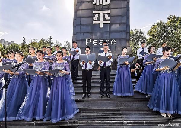 一味退让必遭瓜分！委国忍气吞声，亲信被卖国库被掏空
 
坐拥海量石油资源的委内瑞
