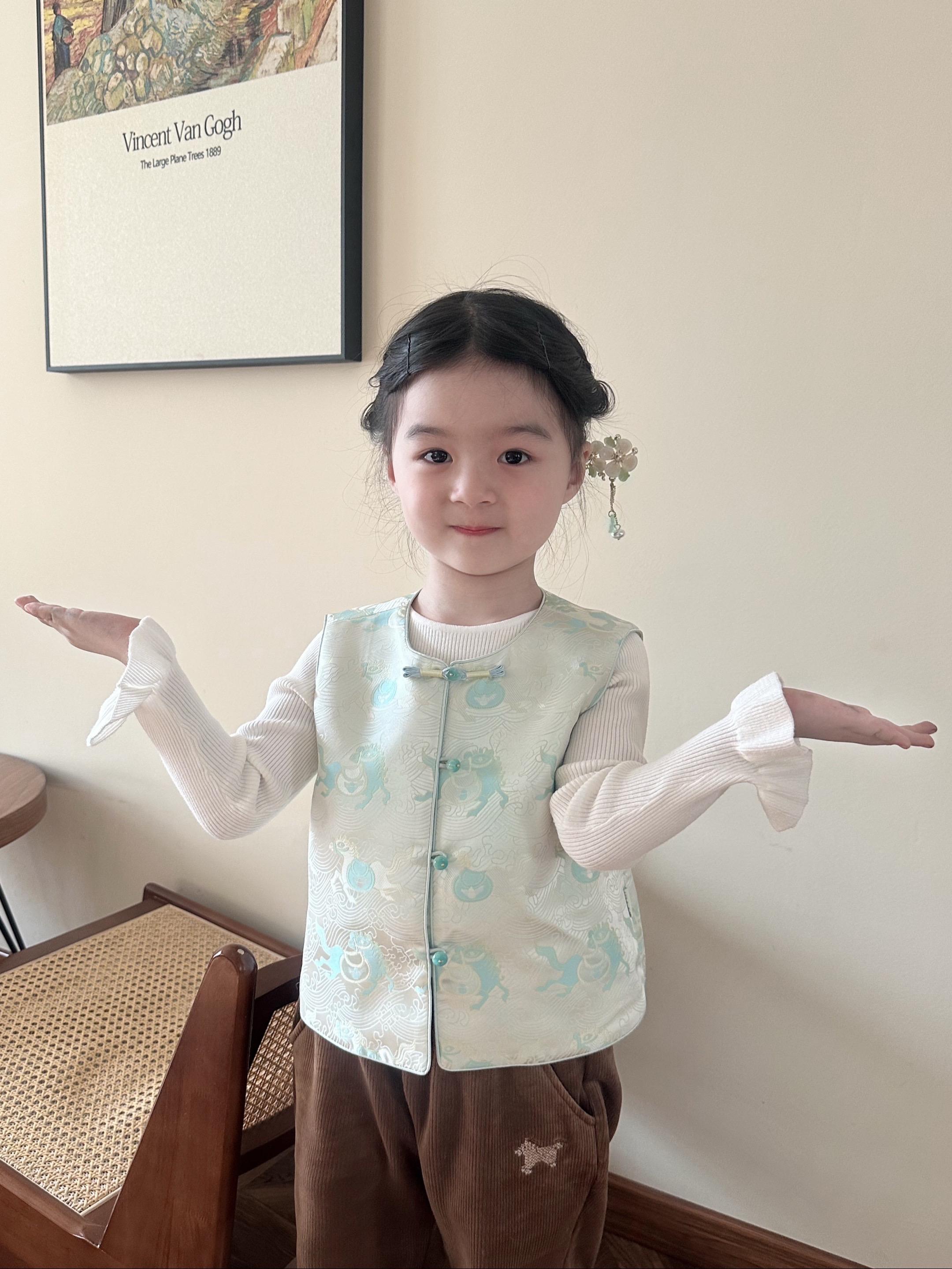 国风女儿好乖🪭。🎐🎐🎐