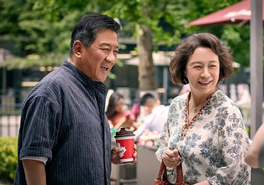 《以法之名》和《人民的名义》一样，这种剧好不好看另说，但能发现一个社会现象: 体