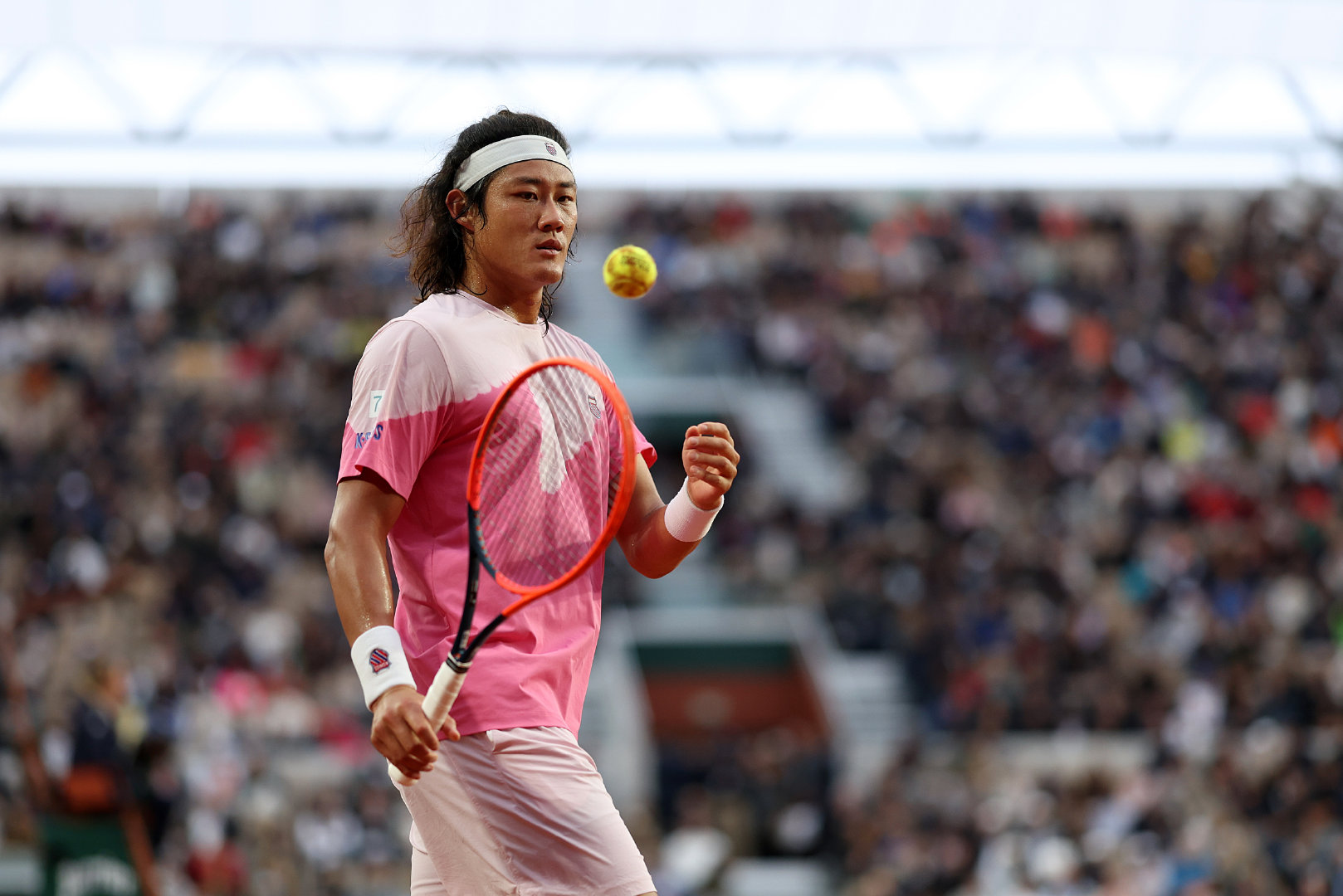 张之臻晋级八强🔥ATP500汉堡站男单次轮，🇨🇳张之臻赛末小遇挑战，仍以6
