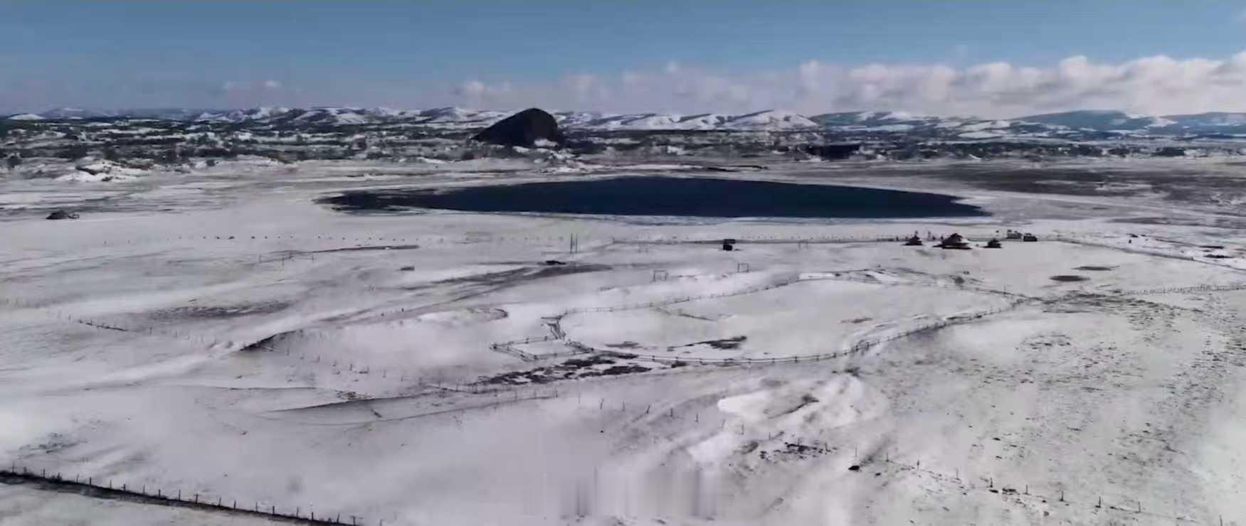 华为Mate80上演万马奔腾大场面华为Mate 80系列的影像能力真的让我眼前一