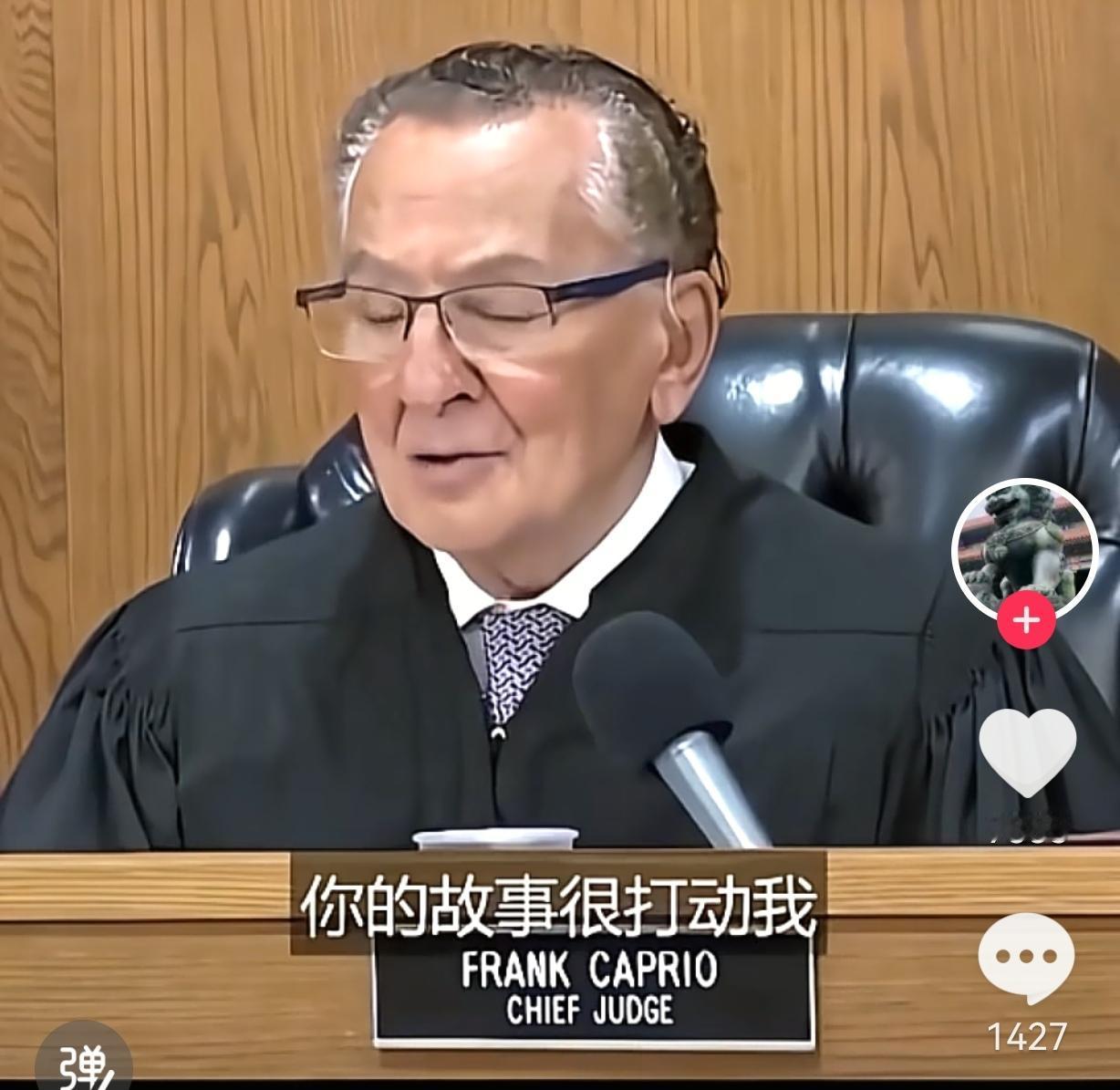 大家都记住这个老人。“小姐，你确实是把车停在那里了，是吗？”“是的，法官先生，我