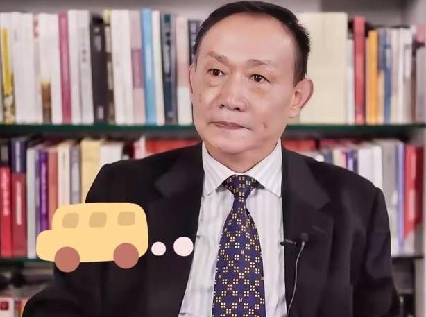 说的对，老婆孩子在国外者，应该一律退出国家机关和事业单位，国家先不清理出这些人，