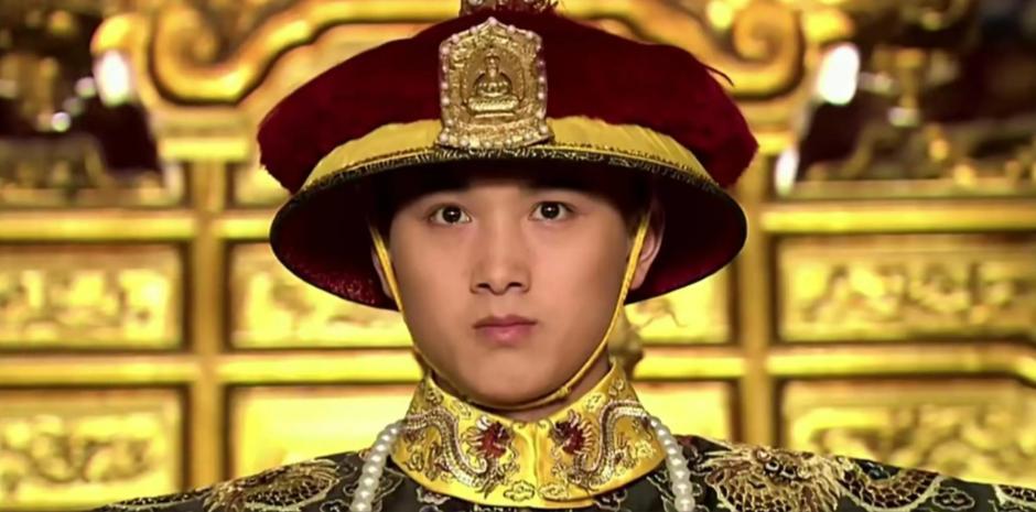 很多人被影视剧误导，觉得清朝皇帝坐拥天下、锦衣玉食、佳丽三千，随心所欲无比风光，