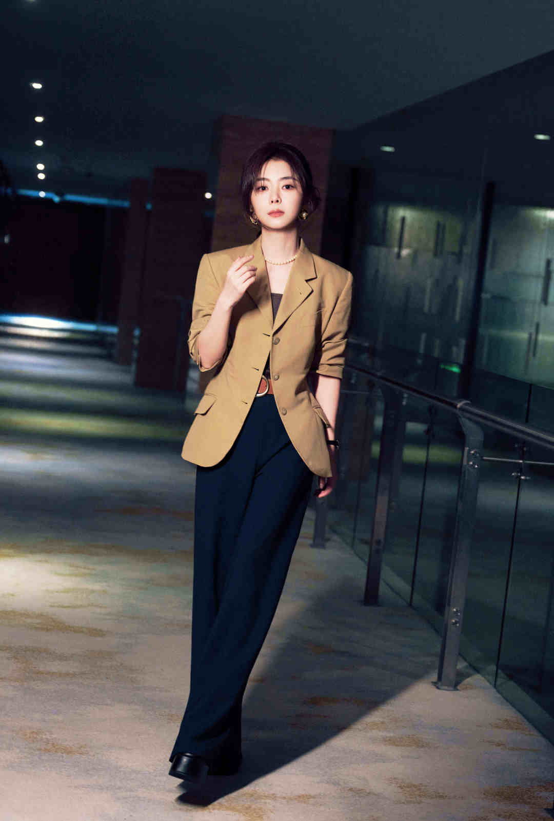 谭松韵复古disco舞 谭松韵《我的山与海》剧宣，复古disco舞超带感！方婉之