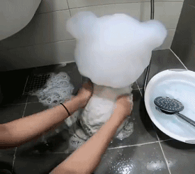 越洗越白