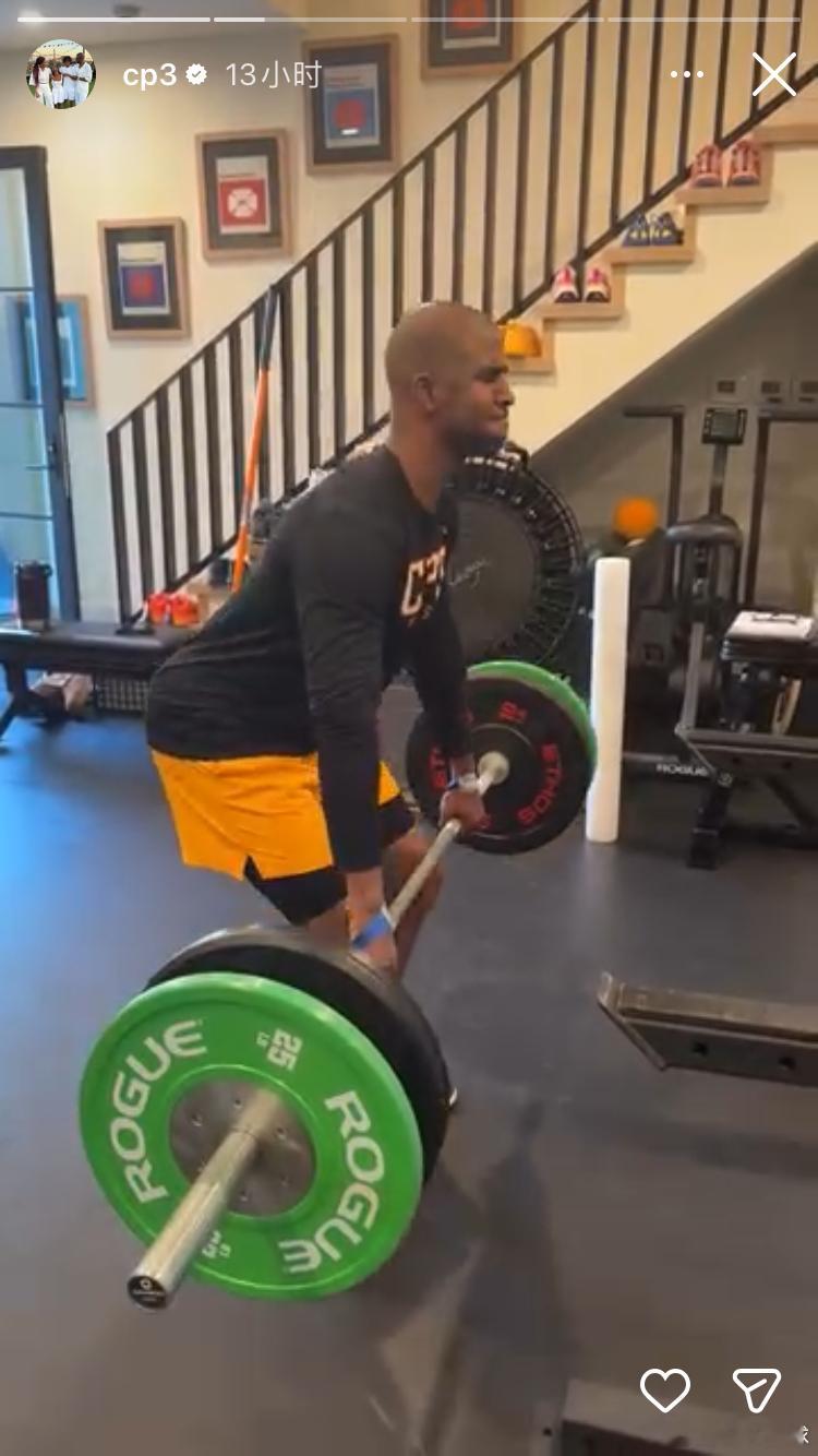 CP3在积极锻炼保持比赛状态，15号之后去新队报道