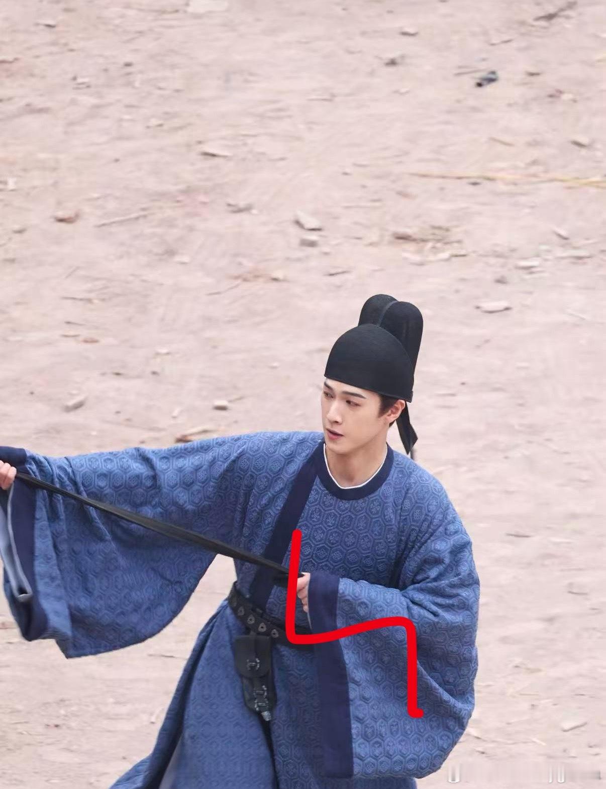 昀牵孟绕  尚公主 言二出现 