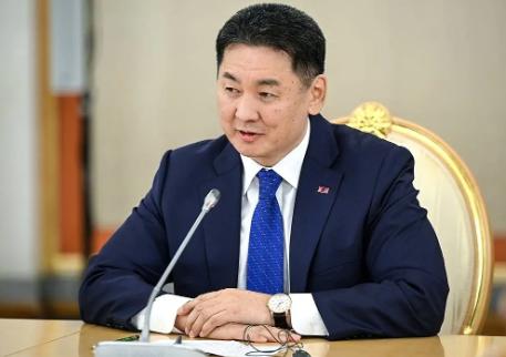 [送心]蒙古国答应中国了。毫无疑问，这次受邀出访蒙古国大获成功
 
麻烦看官老爷