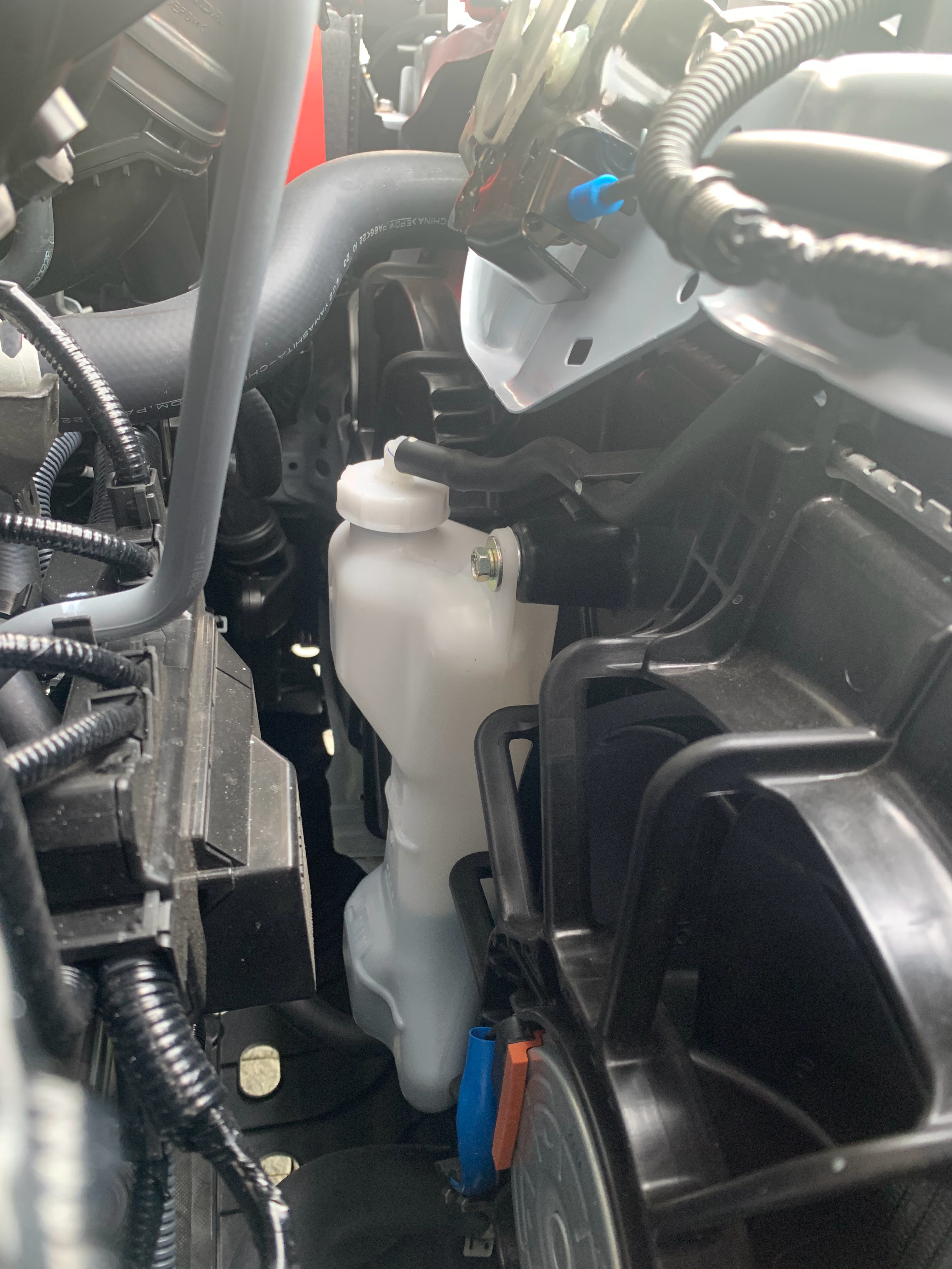 #跑长途后该如何保养车子##汽场全开# ①里程到了可以做个保养，机油机滤空调滤芯