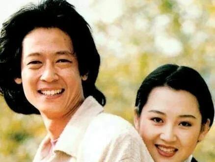 1994年《过把瘾》播出时，没人想到，王志文和江珊演的一对夫妻，会成为中国人心里