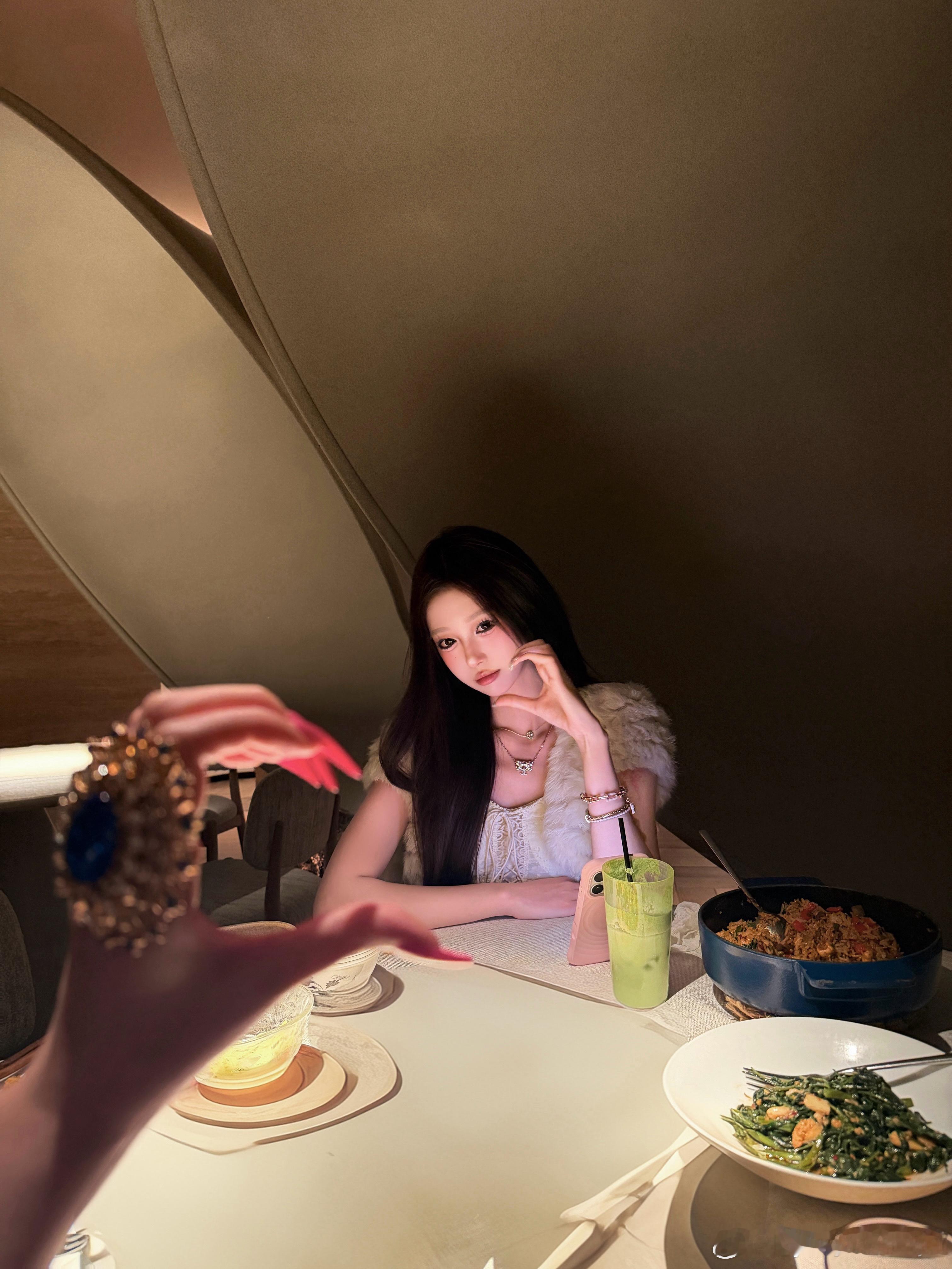 💅🏾💋👱🏽♀️xt5拍照好好看 狠狠剪裁一下p不出的蜜蜜 